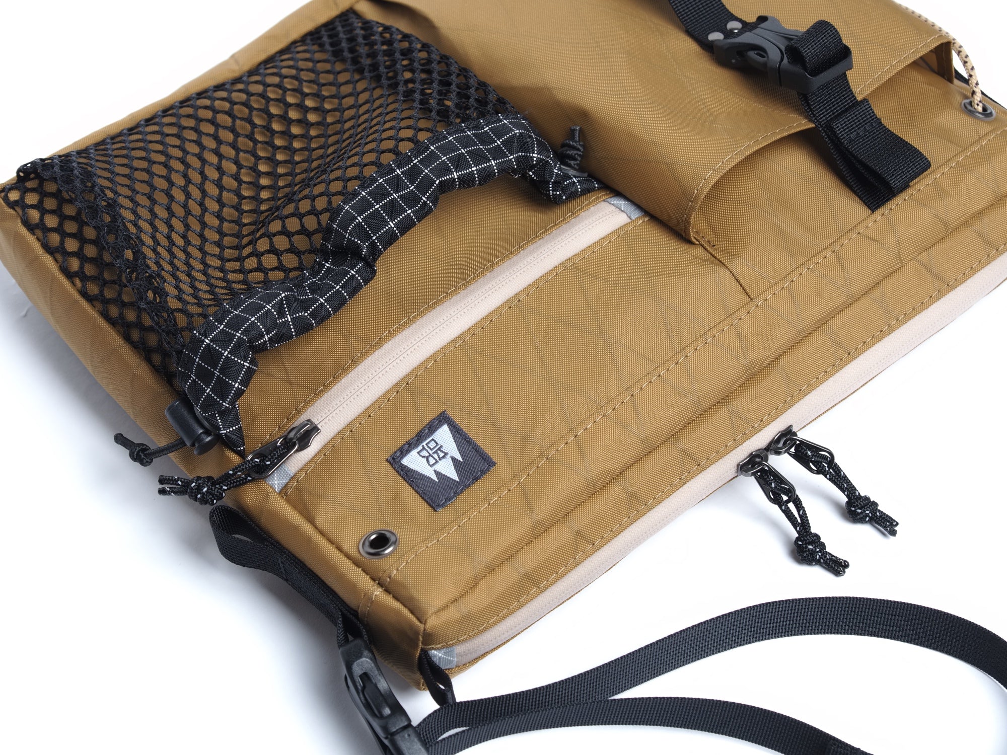 登山サコッシュ ｜ 軽量・取り出しやすい横型 ｜ YAMABU YOKO